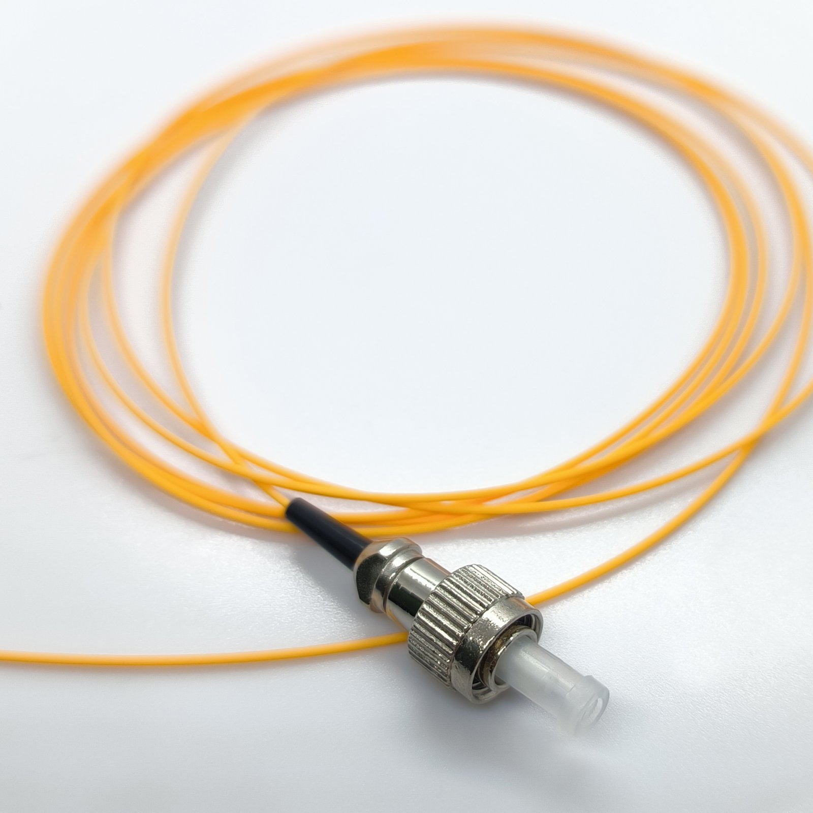 RC19 PT-FC-9/125-1.5 Пигтейл оптический | Шнур оптический FC/UPC 9/125 1.5m LSZH фото 4