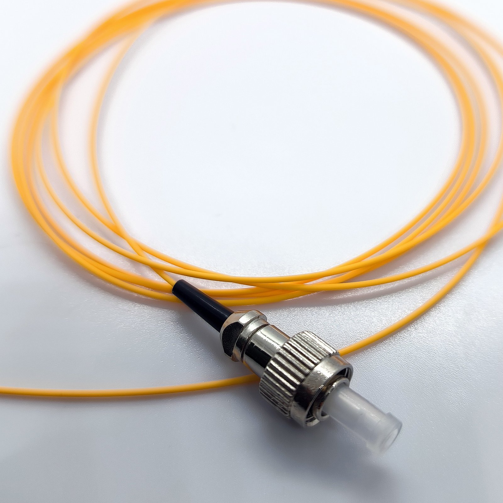 RC19 PT-FC-9/125-1.5 Пигтейл оптический | Шнур оптический FC/UPC 9/125 1.5m LSZH фото 5