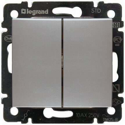 LEGRAND 770105 Выключатель 2-клавишный, 10АХ, 250В, блестящий алюминий, Valena