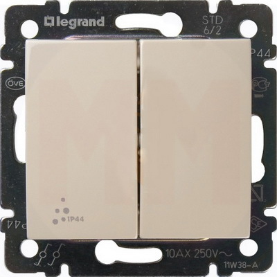 LEGRAND 774198 Переключатель на 2 направления 2-х клавишный, IP44 10AX 250В, (сл.кость), Valena IP44 10AX 250В, (сл.кость), Valena