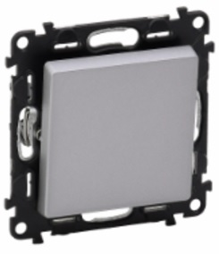 LEGRAND 752607 Модуль промежуточного переключателя, винтовые зажимы, с лицевой панелью, 10АХ, 250В, алюминий, Valena Life