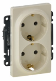 LEGRAND 753227 Модуль силовой розетки 2х2К+З, немецкий стандарт, безвинтовые зажимы, 16А, 250В, с лицевой панелью, слоновая кость, Valena Life