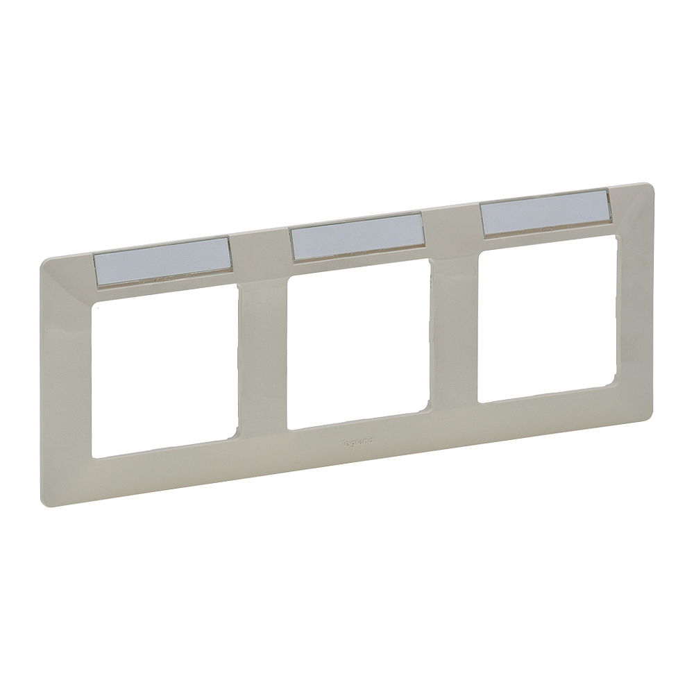 LEGRAND 754053 Рамка 3 поста, с держателем для маркировки, слоновая кость, Valena Life