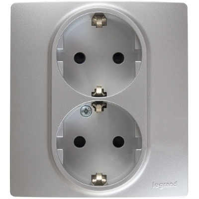 LEGRAND 672433 Модуль розетки 2 х 2К+З со шторками, 10AX, автоматические зажимы, немецкий стандарт, алюминий, ETIKA