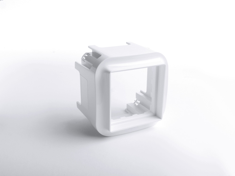 LEGRAND 782225 Адаптер для механизмов Mosaic™ 45х45, белый, Quteo