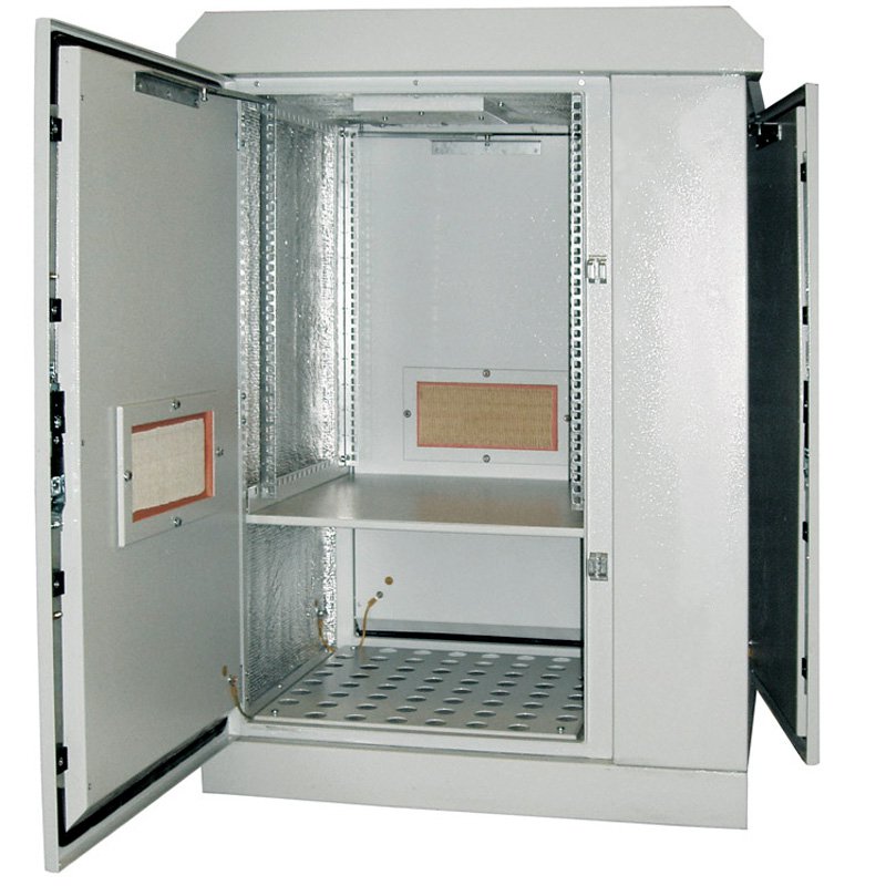 Шкаф уличный всепогодный напольный 15U (800х600), передняя дверь вентилируемая, боковая дверь металл фото 3