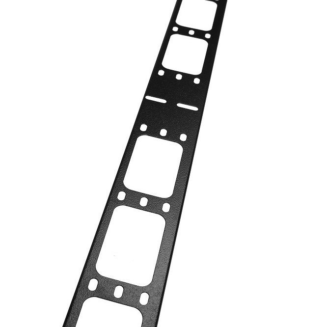 ТЕЛКОМ ОКВ.47.75.9005М Органайзер кабельный вертикальный в шкаф 47U, ширина 75мм, металлический с окнами, цвет чёрный (RAL9005М)ОКВ.47.75.9005М фото
